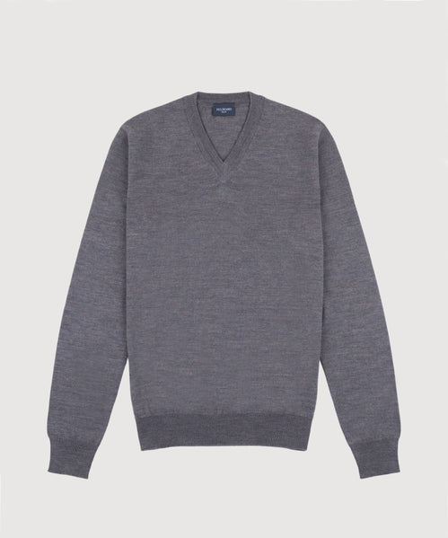 Wollpullover mit V-Ausschnitt