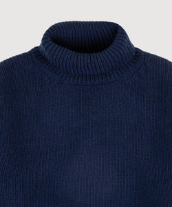 Schwerer Rollkragenpullover